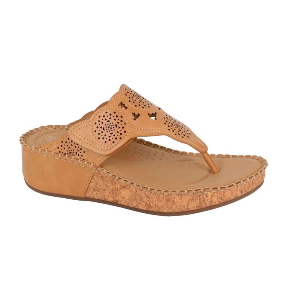 Cipriata Womens/Ladies Corina PU Sandals / Light Tan
